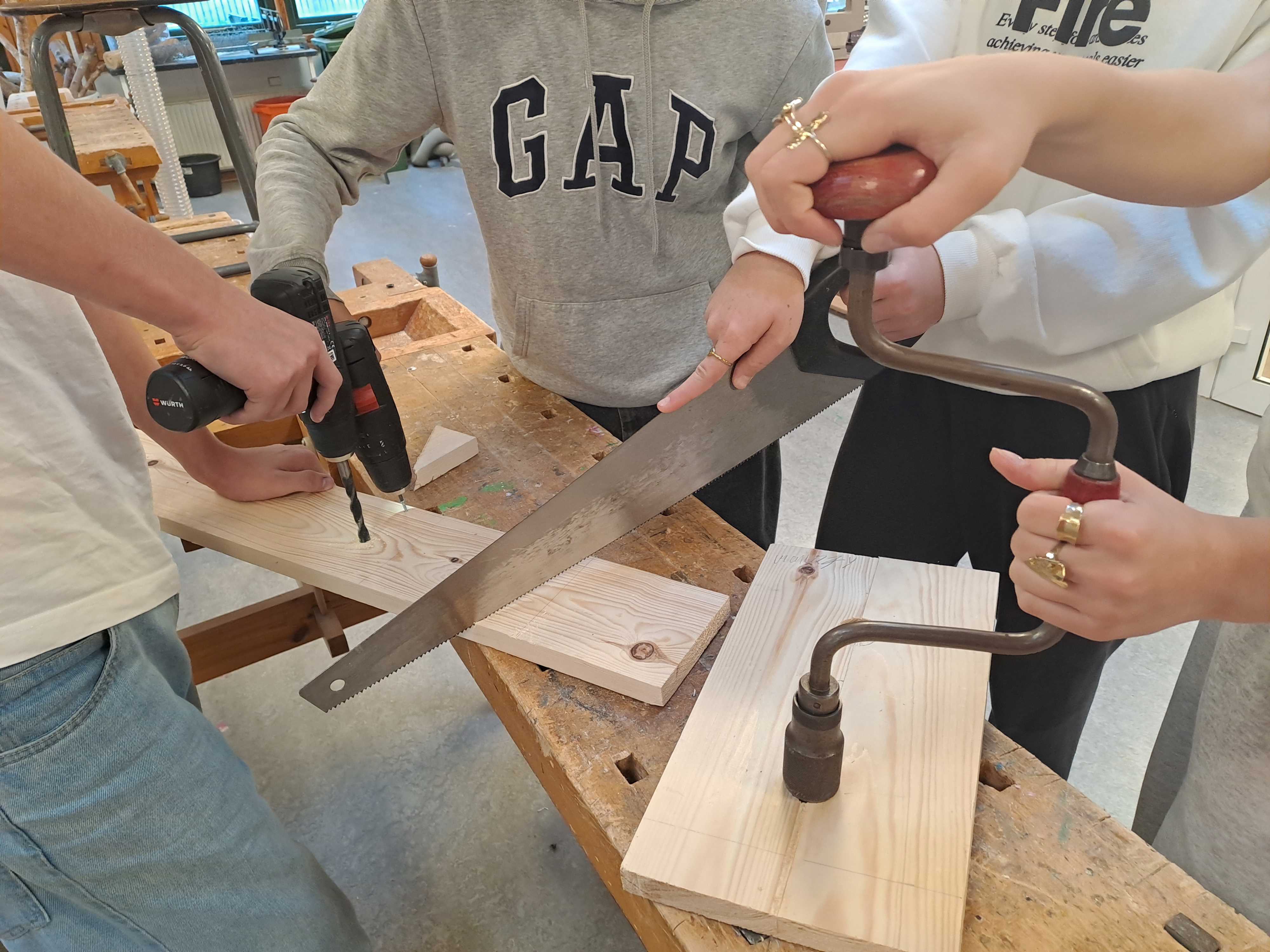 logo for Unge i praksis