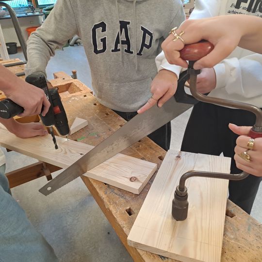 logo for Unge i praksis